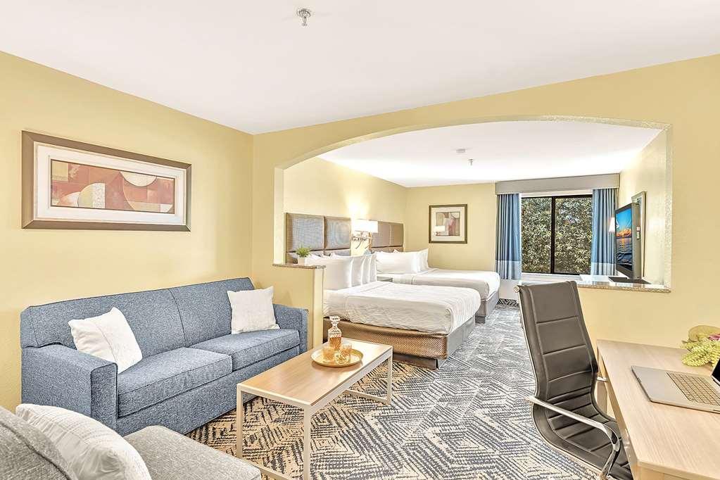 Best Western Plus Lewisville Flower Mound Oda fotoğraf