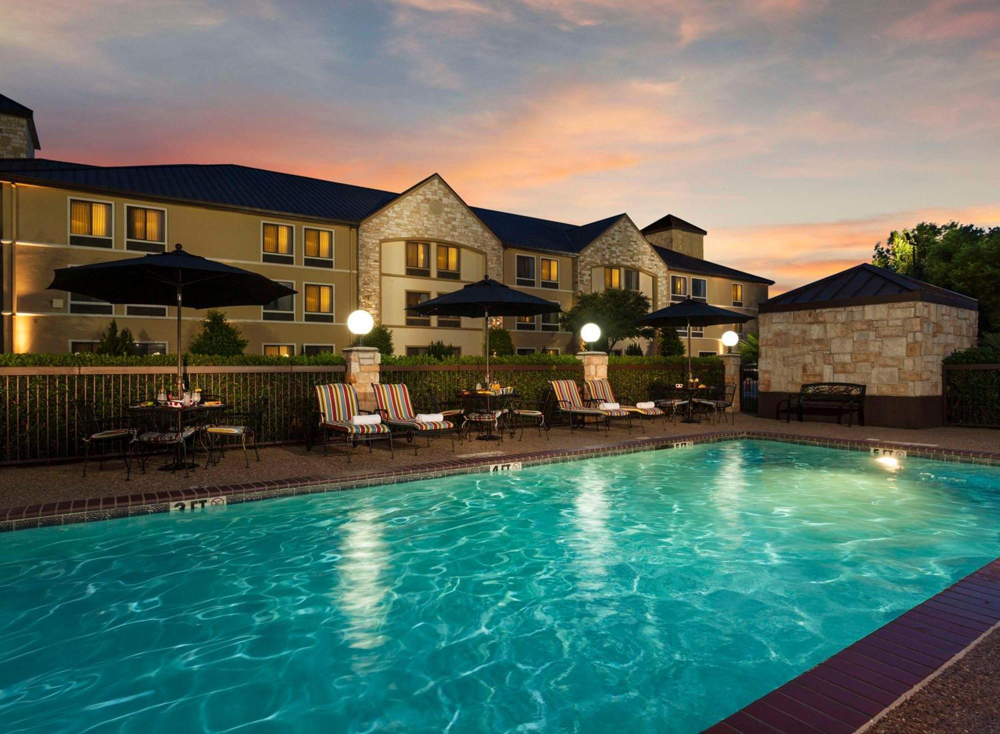 Best Western Plus Lewisville Flower Mound Dış mekan fotoğraf